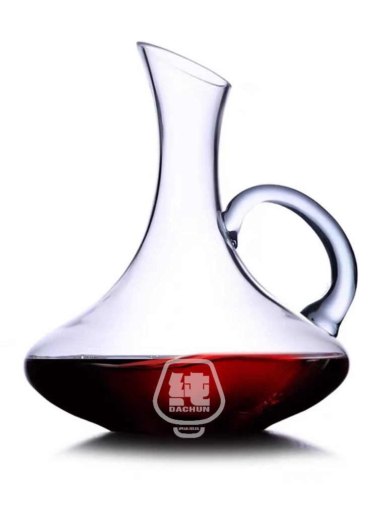 带把缺口醒酒器